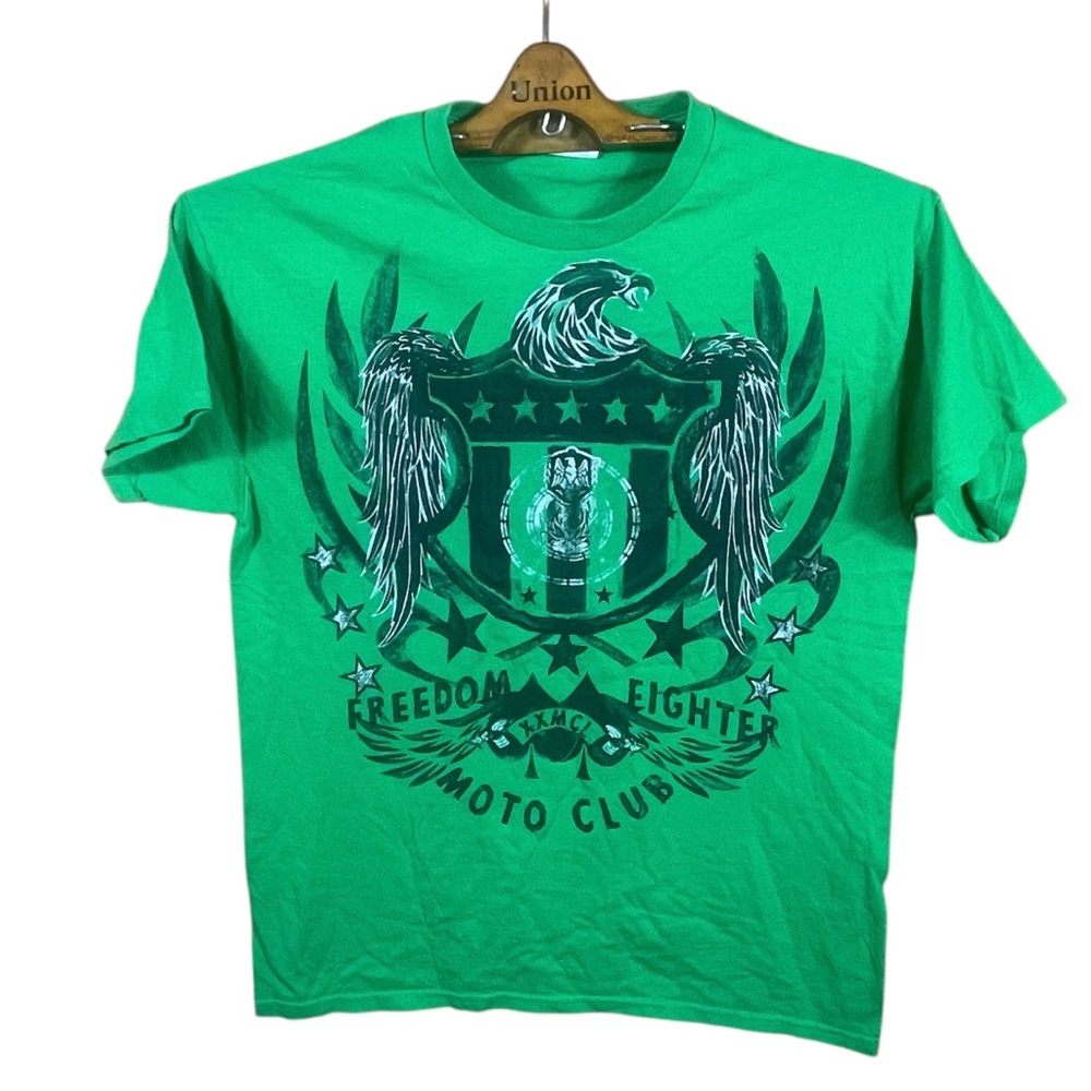 Freedom Fighter Moto Club Men’s/ Unisex Graphic Short Sleeve T-Shirt Size M